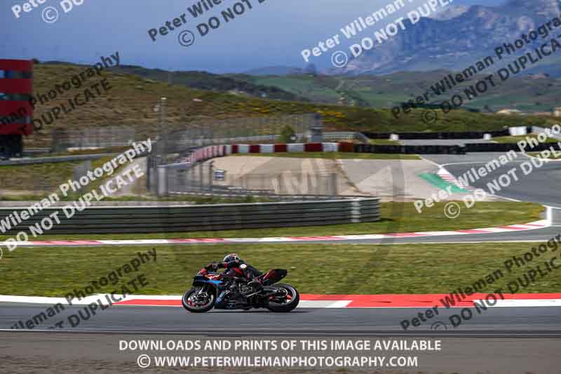 cadwell no limits trackday;cadwell park;cadwell park photographs;cadwell trackday photographs;enduro digital images;event digital images;eventdigitalimages;navarra;no limits trackdays;peter wileman photography;racing digital images;trackday digital images;trackday photos